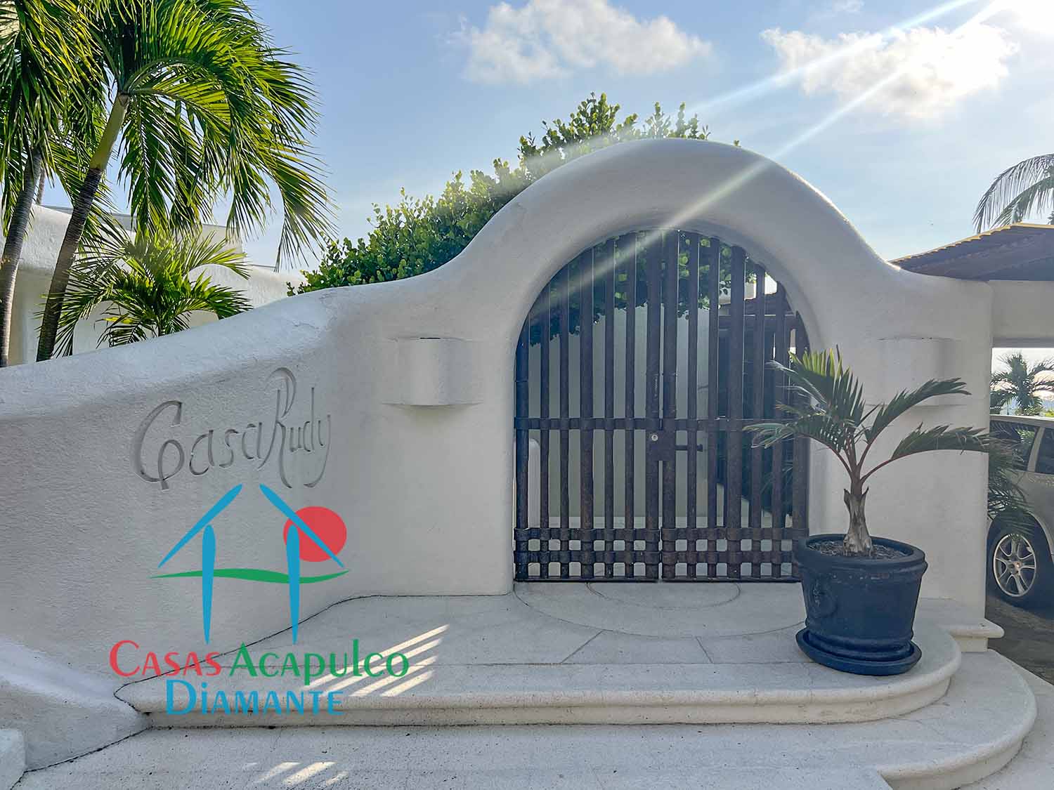 Casa Rudy - Fachada 3 Casa Rudy - Fachada 3